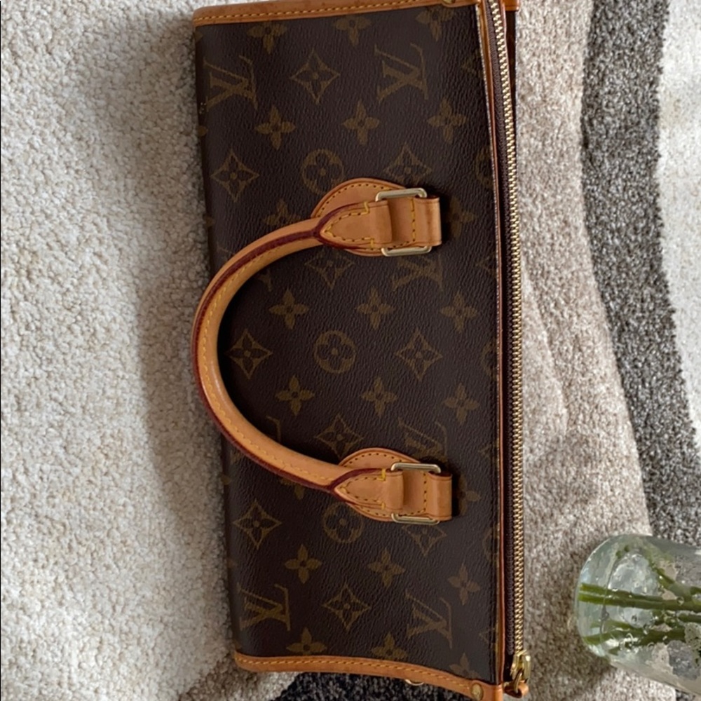 Louis Vuitton Handbag